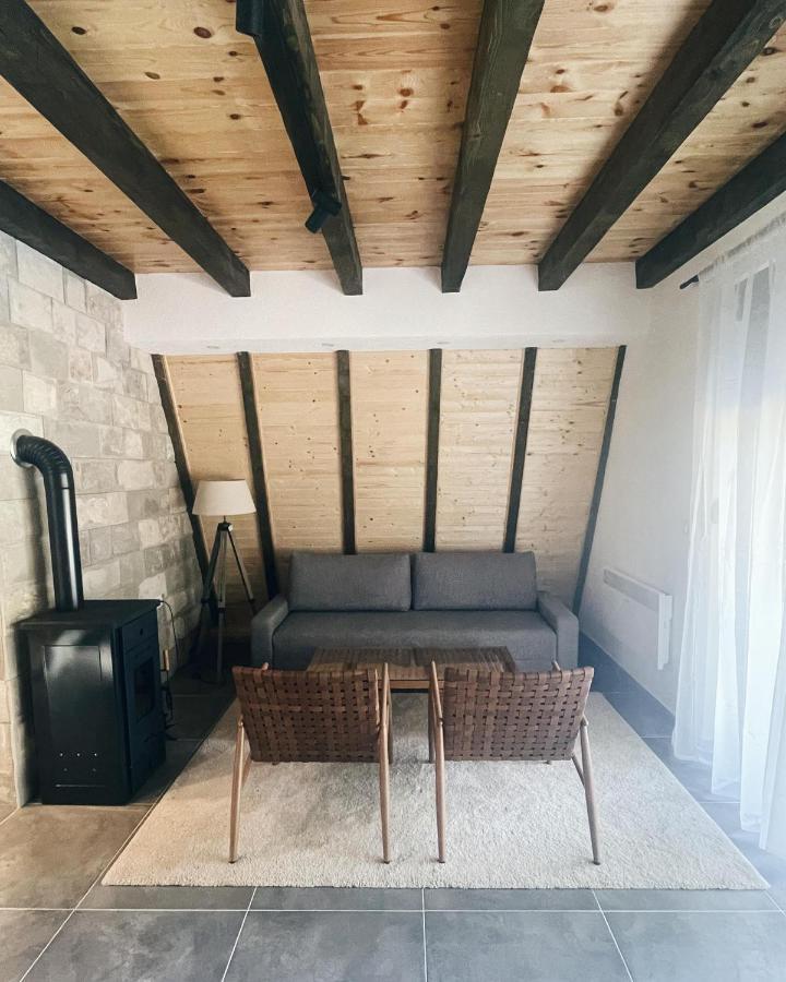 Zminica Lake House 자블야크 외부 사진