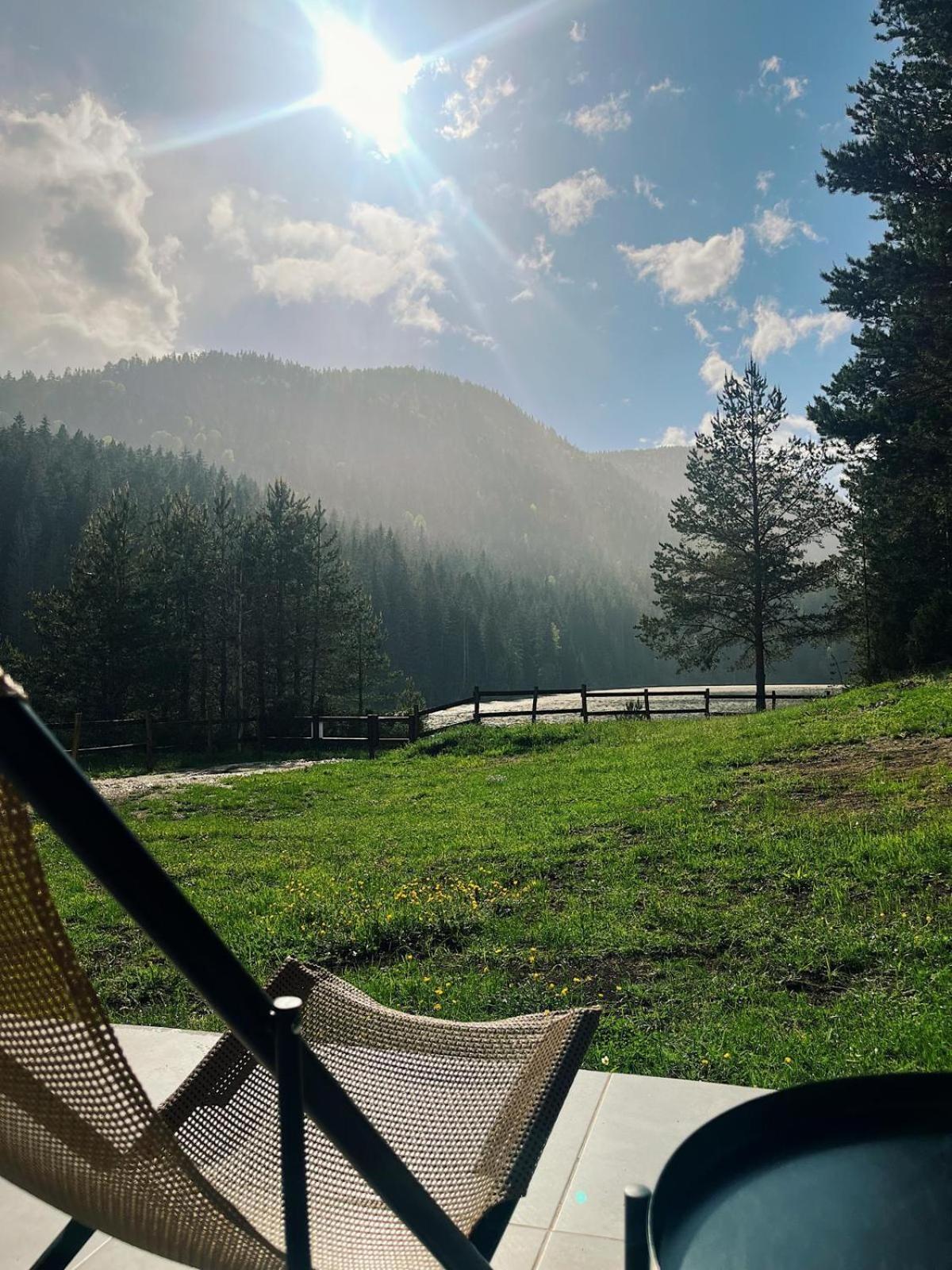 Zminica Lake House 자블야크 외부 사진