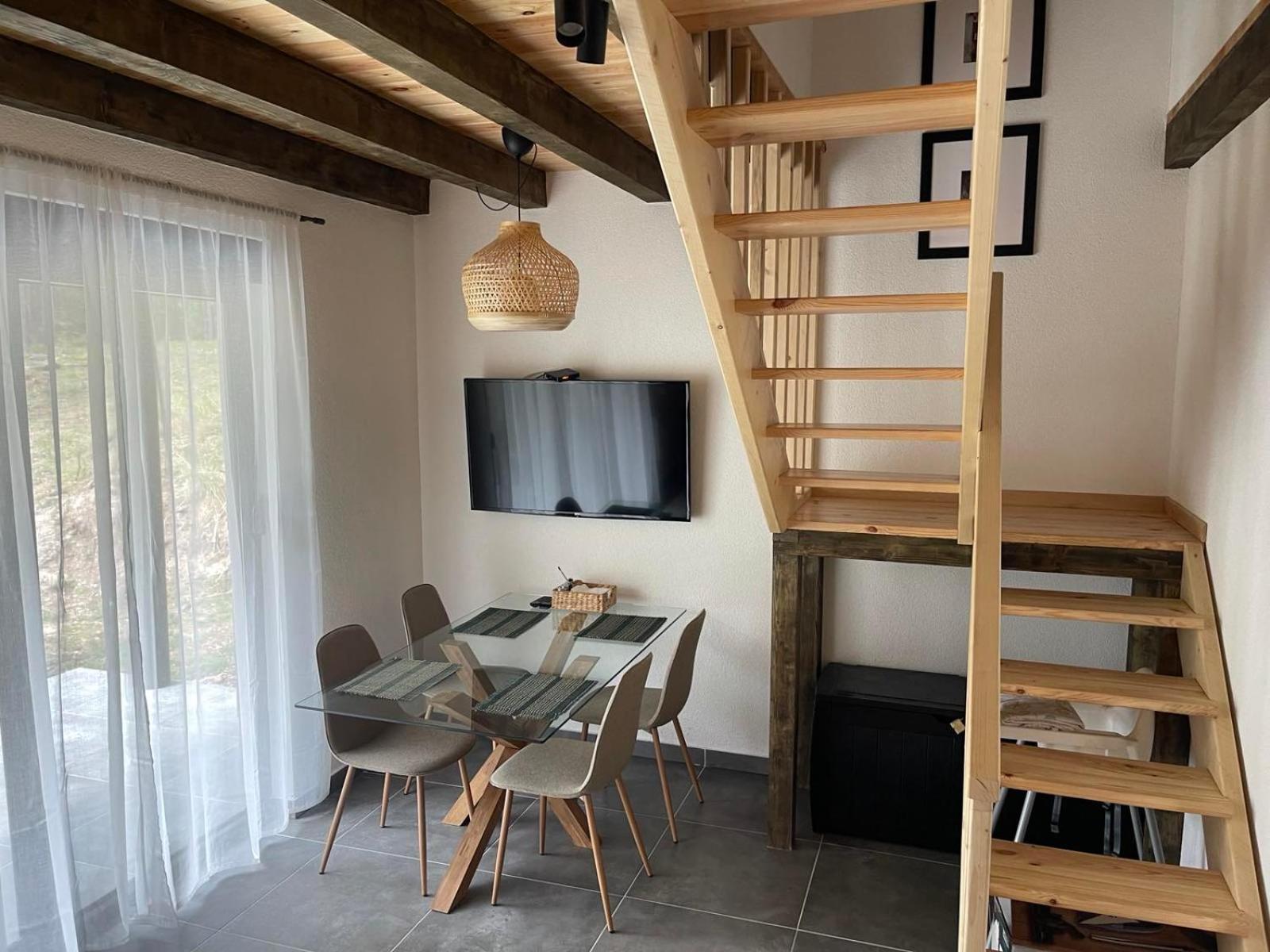 Zminica Lake House 자블야크 외부 사진